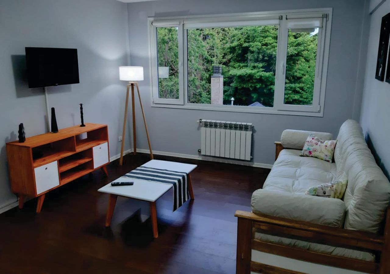Apartmán Departamento En El Centro De Bariloche Ca Exteriér fotografie