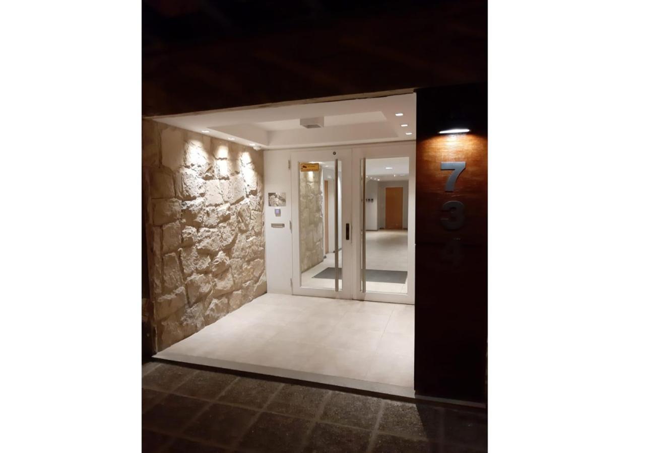 Apartmán Departamento En El Centro De Bariloche Ca Exteriér fotografie